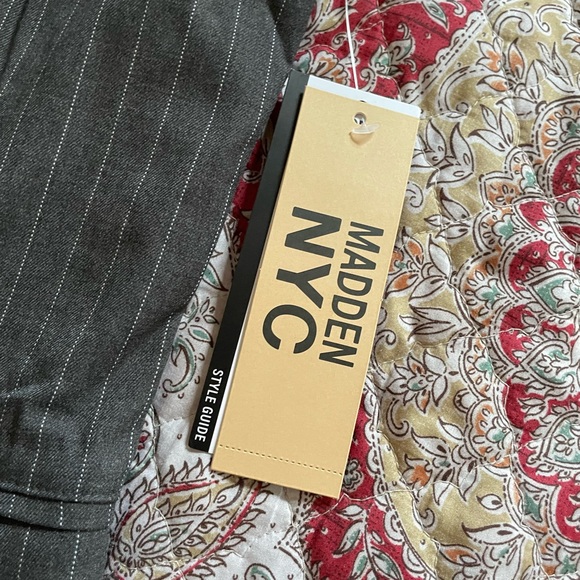 Madden NYC - Picture 3 of 4